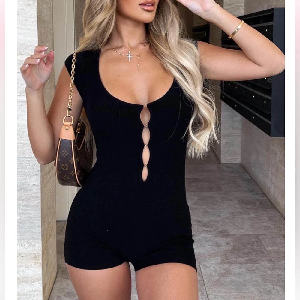 White fox Boutique Free Feeling Knit Playsuit